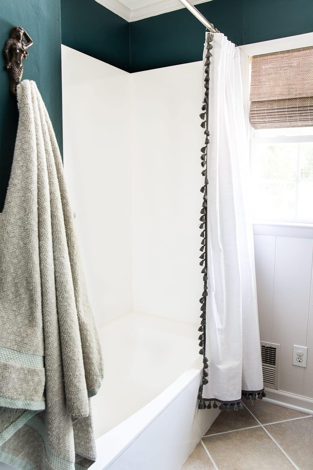 How to paint a sink, countertop, tub, and shower for $100 and how to make it last using Rustoleum Tub & Tile Refinishing Kit #bathroom #bathroommakeover #diyproject #homeimprovement #paintedsink #paintedcountertop #paintedtub #paintedshower