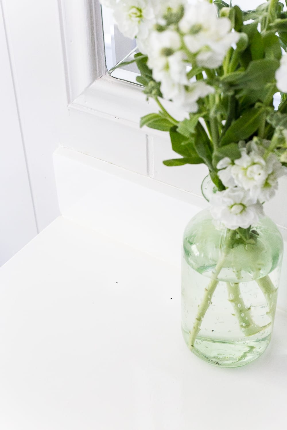 How to paint a sink, countertop, tub, and shower for $100 and how to make it last using Rustoleum Tub & Tile Refinishing Kit #bathroom #bathroommakeover #diyproject #homeimprovement #paintedsink #paintedcountertop #paintedtub #paintedshower