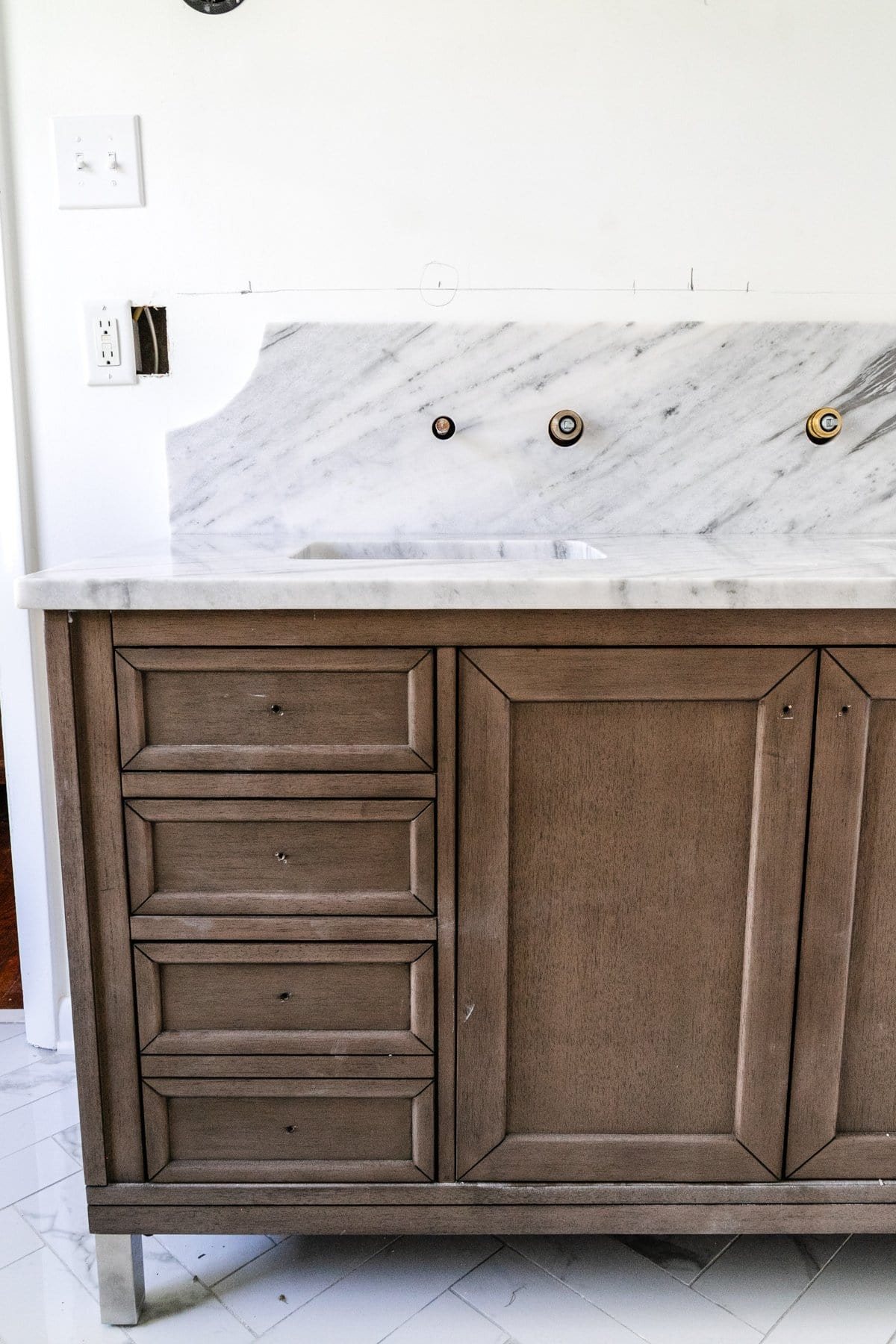 wood bathroom vanity