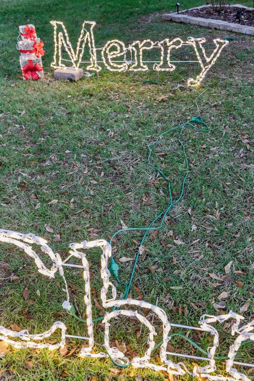 how to connect Christmas lawn decor to outlets