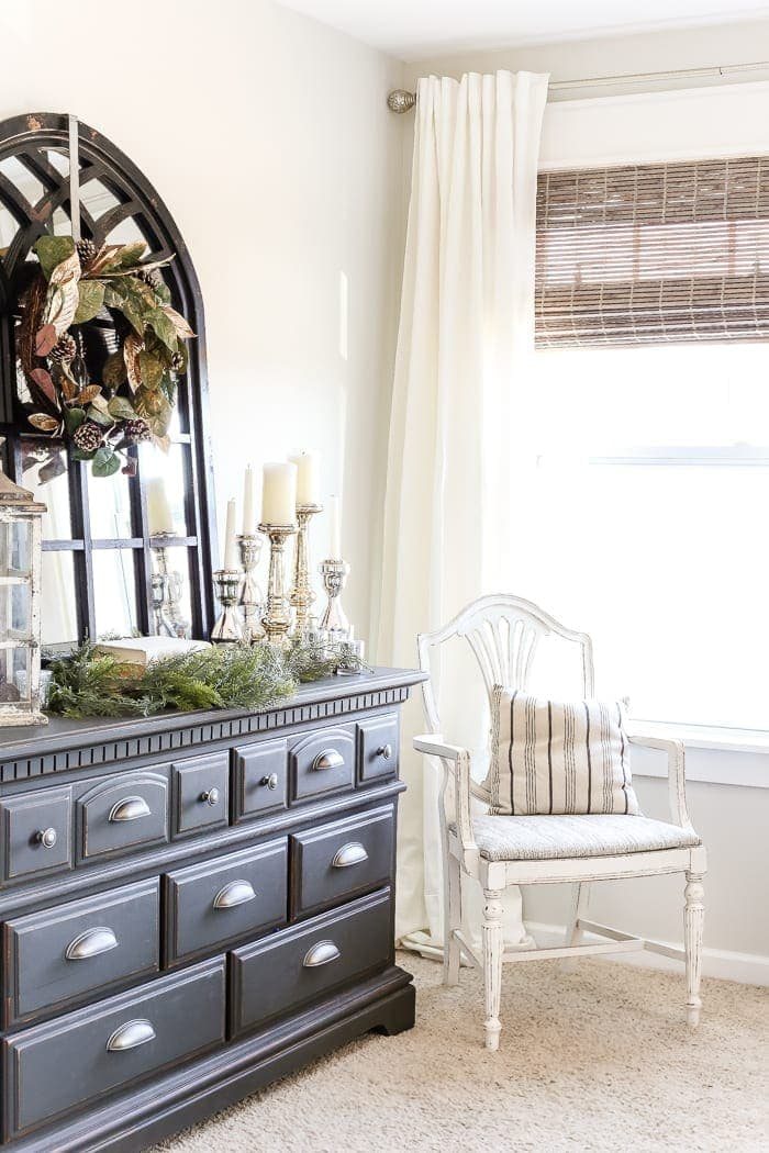 French Style Painted Master Bedroom Chair | unigumushane.com - A yard sale Duncan Phyfe chair gets a Magnolia Home style French inspired makeover using Fusion Mineral Paint in creamy white Raw Silk.
