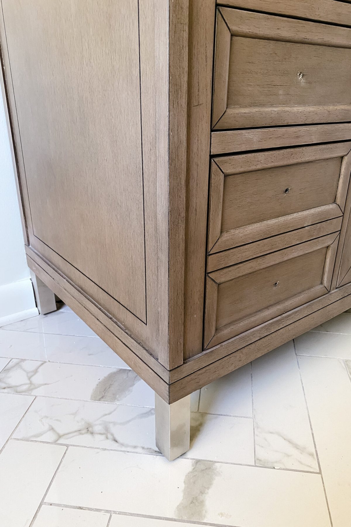 silver vanity leg