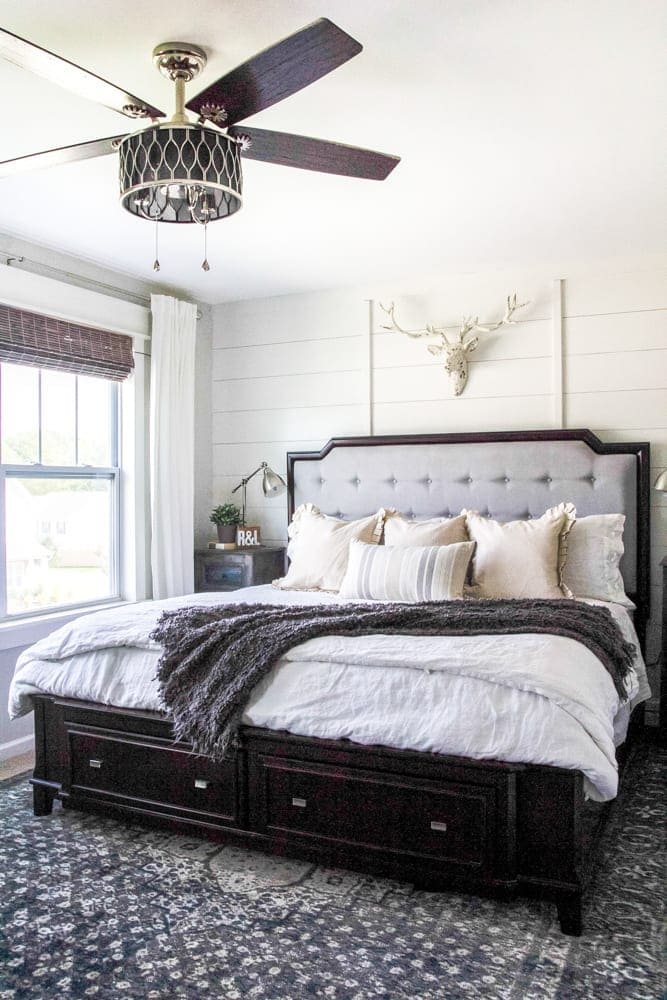 Rustic Modern Master Bedroom Reveal + Sources | unigumushane.com - A plain white, boring builder grade space gets a rustic modern master bedroom makeover using DIY home improvement tricks and decor shopping on a budget.
