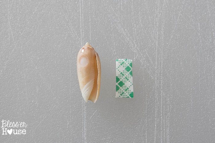 DIY Seashell Printer Tray Shadow Box + Coastal Vignette | Unigumushane