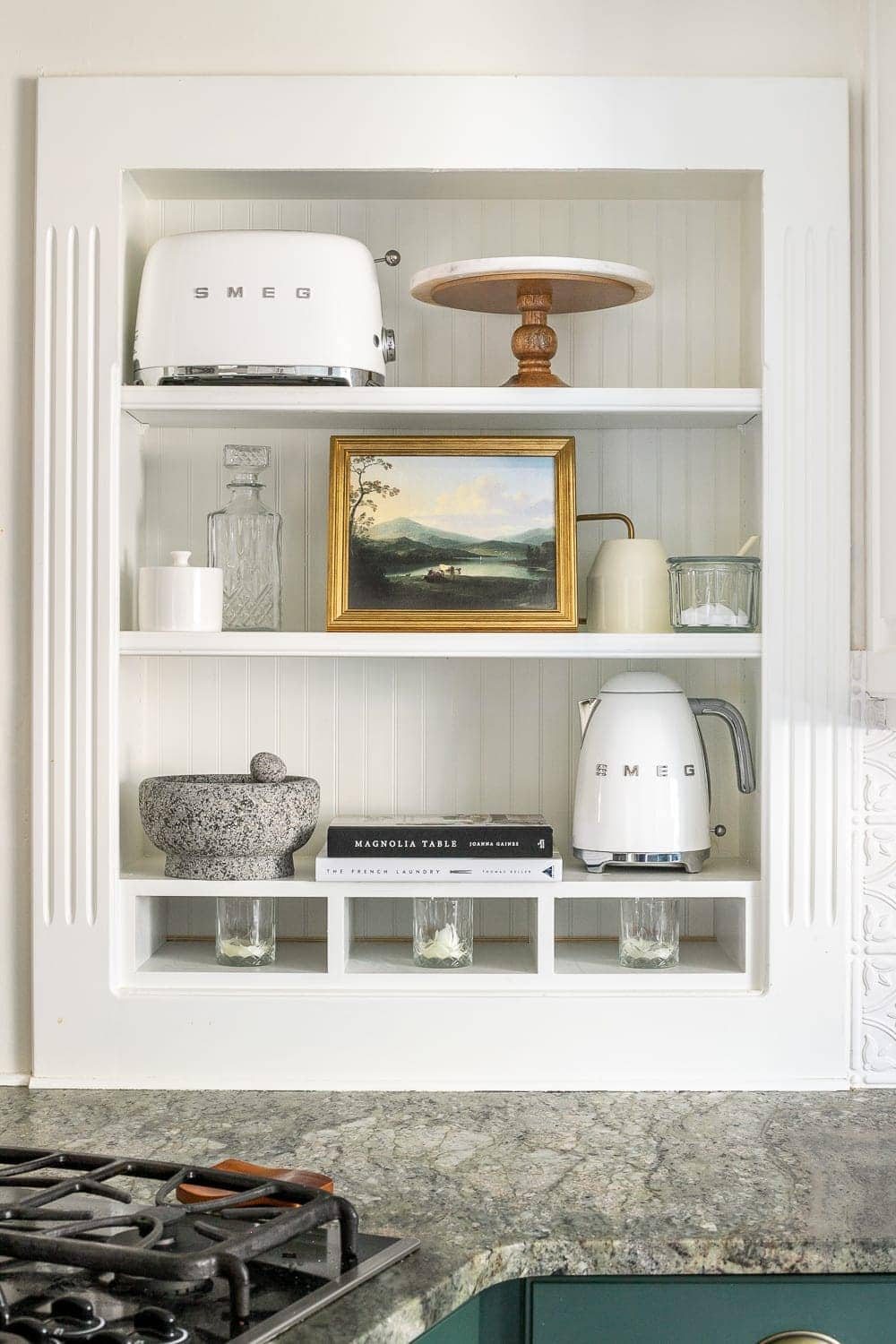 How to Decorate Shelves | 8 tips for decorating shelves to make them look perfectly styled and balanced every single time to make a statement in any room.