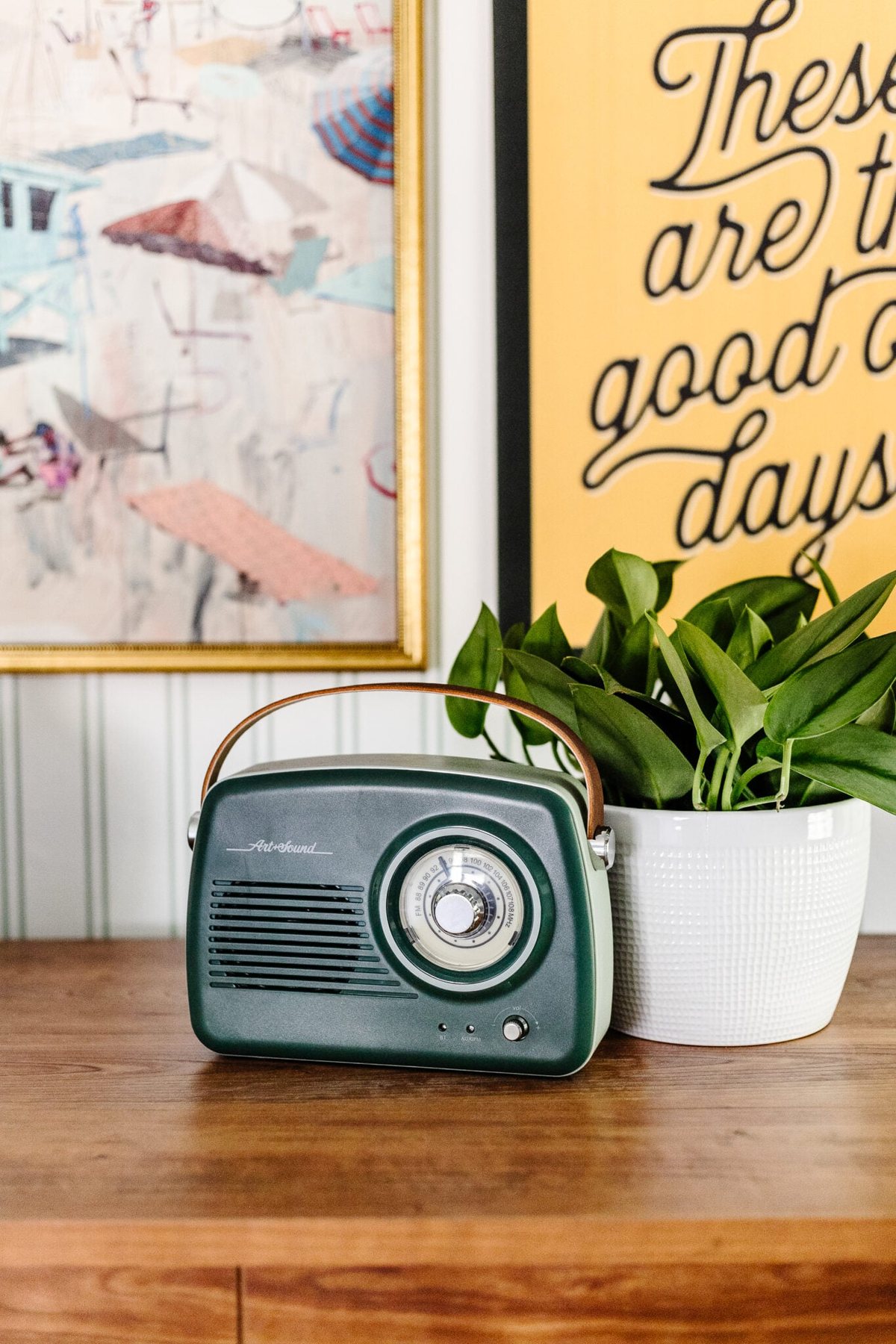 vintage bluetooth speaker radio in a girls room