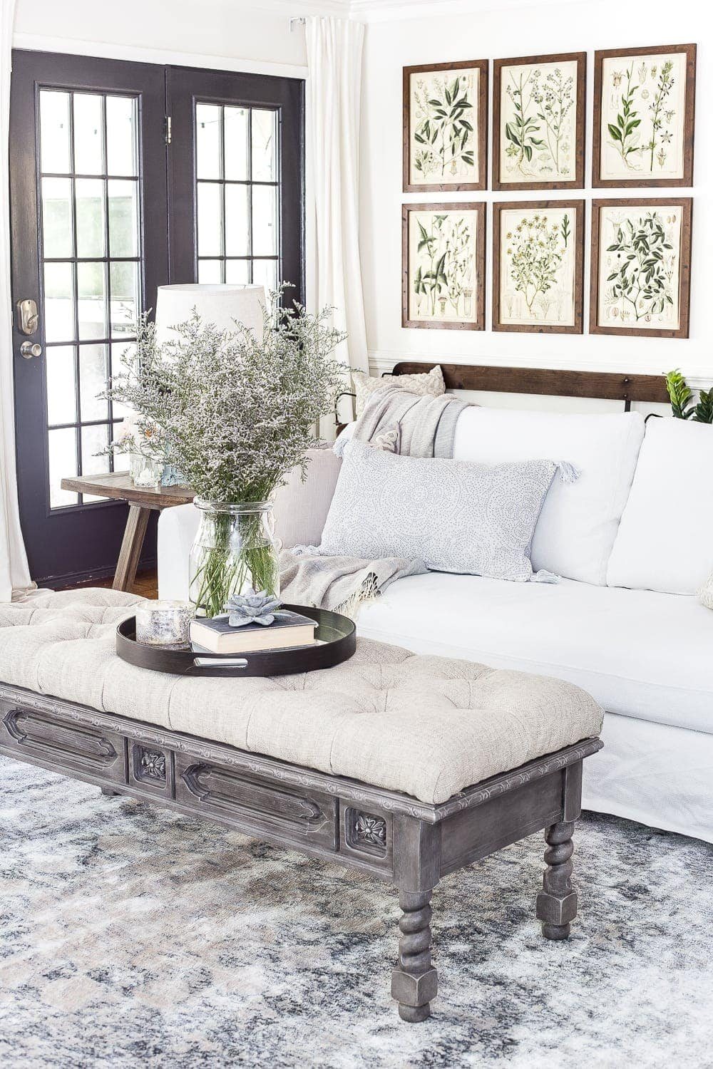 Summer Living Room Tour + eSaleRugs Refresh