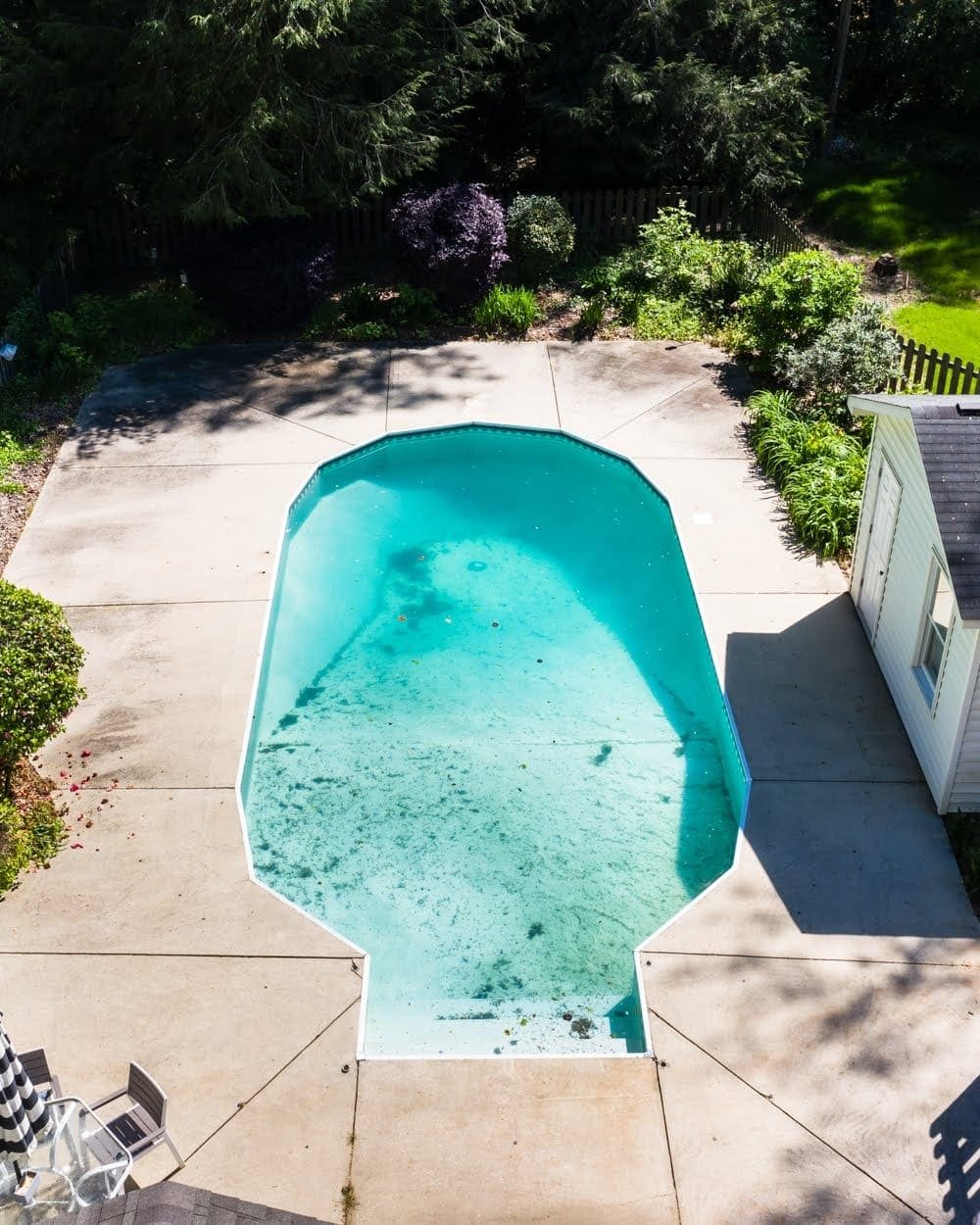 Swimming Pool Liner Makeover Reveal | before