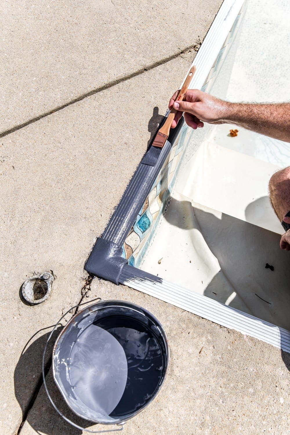 Swimming Pool Liner Makeover Reveal | DIY painted coping strip
