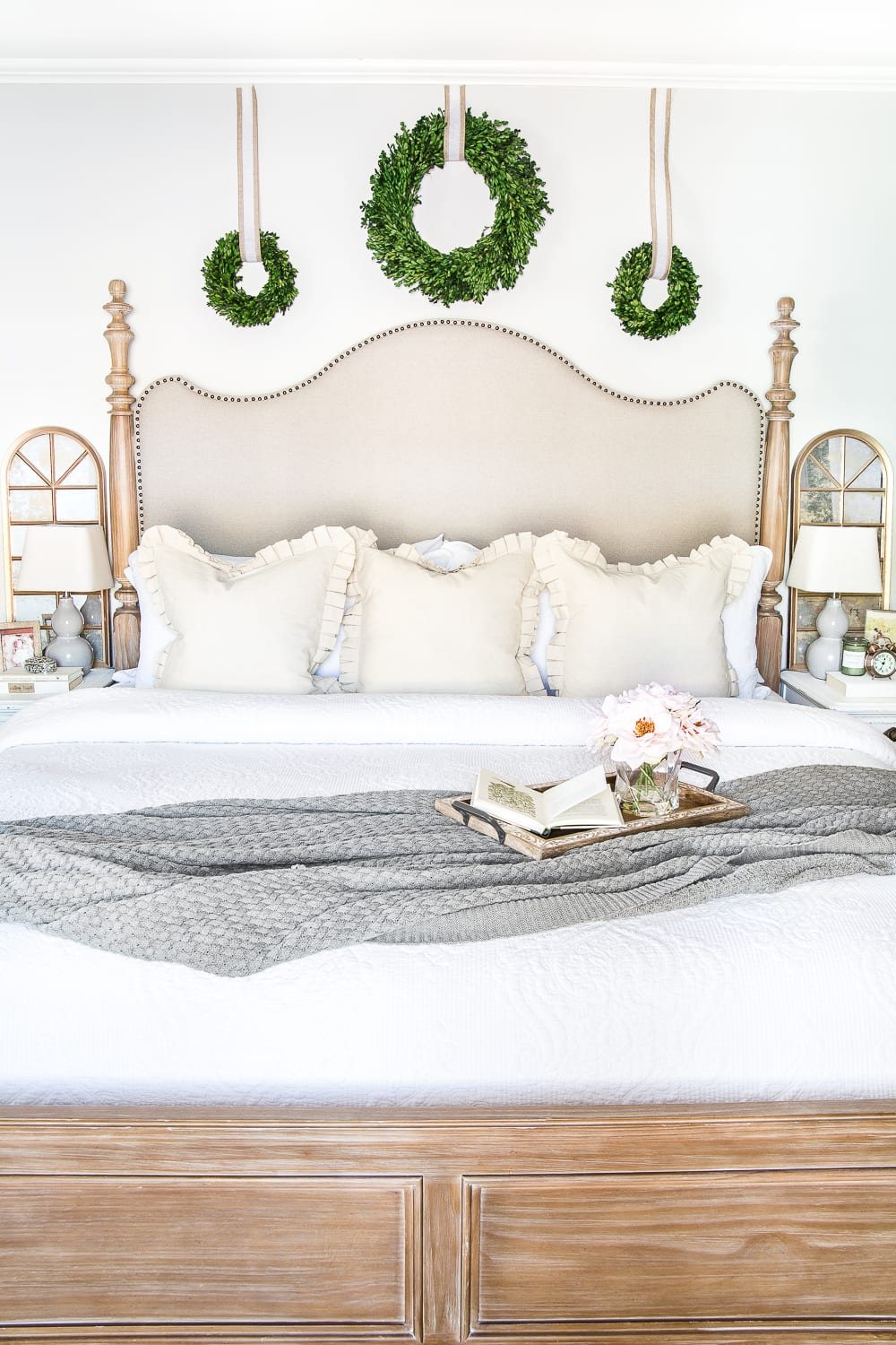 The best resources for luxury feeling bedding for a tight budget under $40. #bedding #luxurybedding #budgetbedding #bedroomdecor