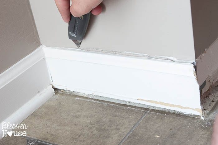 The DIY Newbie's Guide to Removing Baseboards | Unigumushane - Good to know for future reference!