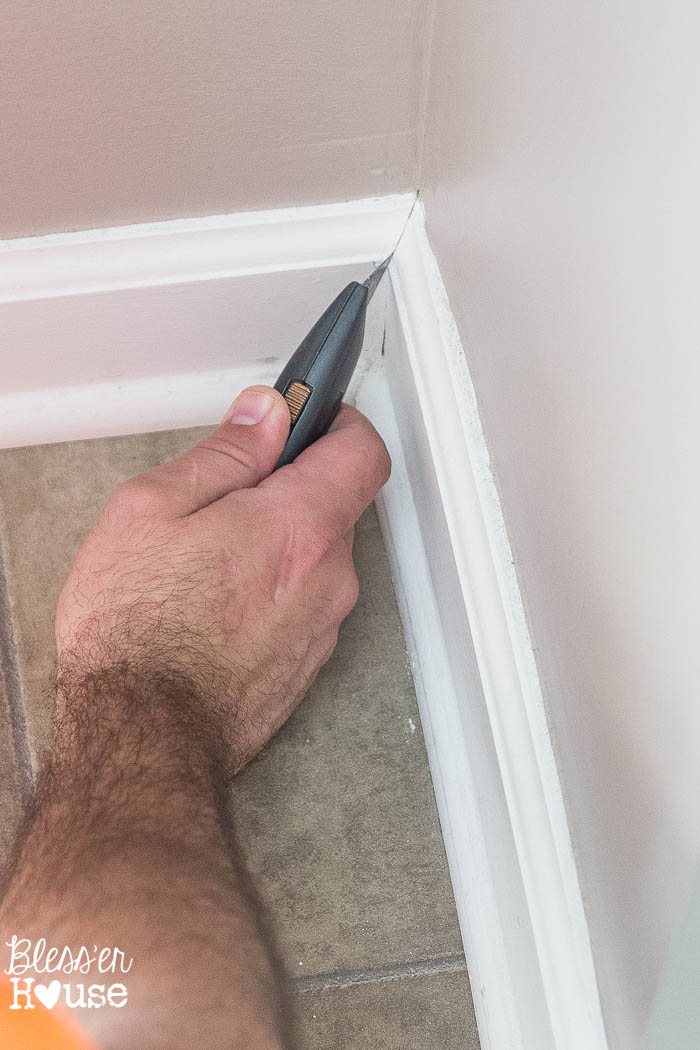 The DIY Newbie's Guide to Removing Baseboards | Unigumushane - Good to know for future reference!
