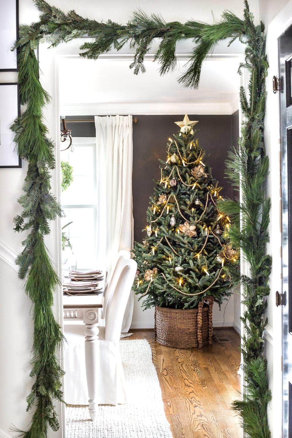 How to Decorate a Real Christmas Tree: Step-By-Step Guide
