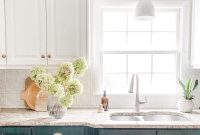 How to Dry Hydrangeas for Long Lasting Fall Decor