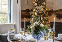 White and Blue Christmas Dining Room Decorating Tour