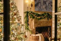 Photograph Christmas Tree Lights at Night: Candlelight Tour Tips