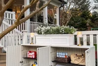 How to Set Up a Backyard Party Guest Station