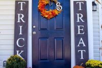 Fall Porch Reveal: DIY Halloween Sidelight Signs