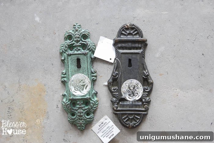 How to Make a Towel Rack from Antique Door Knobs 7 DIY Antique Door Knob Towel Rack | Bless'er House