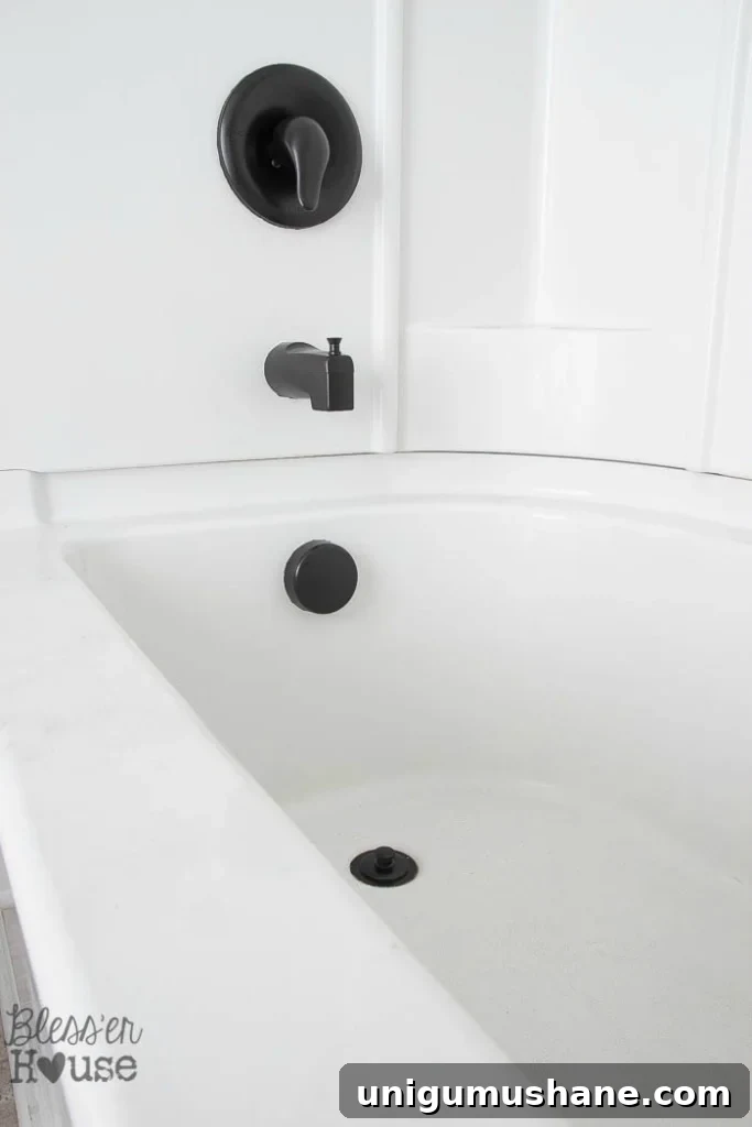 How to Spray Paint Bathroom Fixtures: Step-by-Step Tips 11 how to spray paint shower fixtures