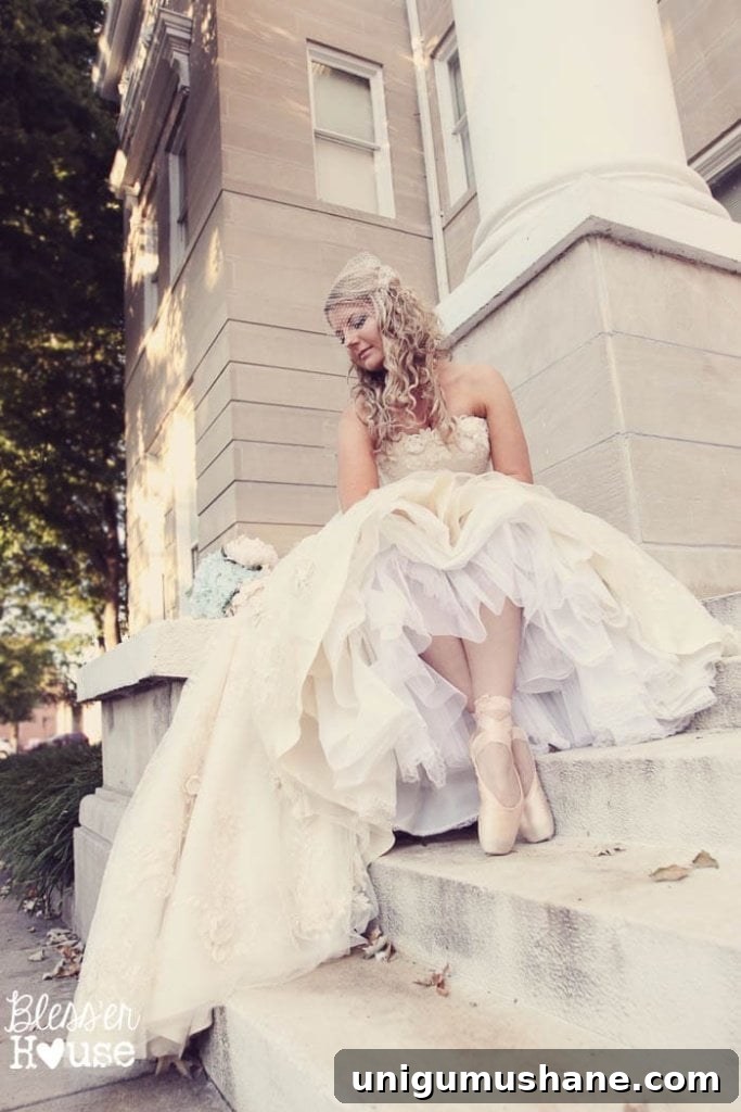 Vintage Lakeside Wedding: How It All Began 4 lauren (71)-2