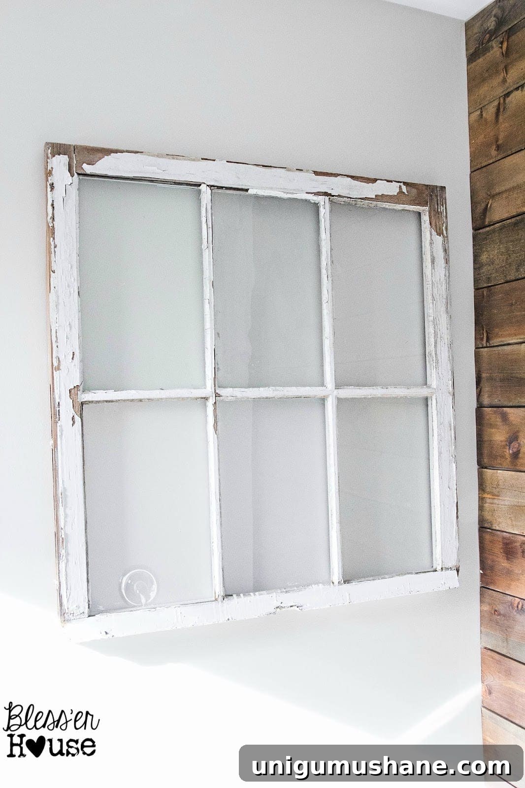 Easy Window Picture Frame and Free Botanical Printables | blesserhouse.com