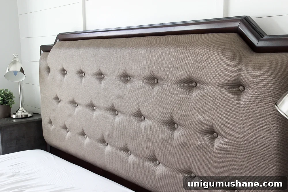 How to Paint Upholstery: Beginner's Step-by-Step Guide 3 Beginner's Guide to Painting Upholstery | blesserhouse.com A simple tutorial for painting fabric furniture- This is so easy! Way better than upholstering furniture from scratch.