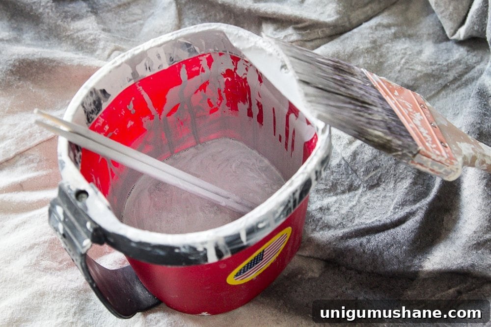 How to Paint Upholstery: Beginner's Step-by-Step Guide 4 Beginner's Guide to Painting Upholstery | blesserhouse.com A simple tutorial for painting fabric furniture- This is so easy! Way better than upholstering furniture from scratch.