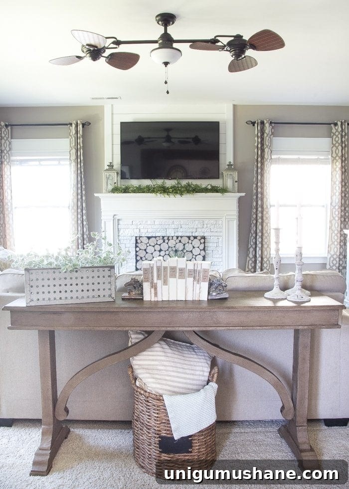 How to Paint Weathered Wood for a Distressed Finish 10 How to Create a Weathered Wood Look With Paint | blesserhouse.com - Quick and easy way to get a Restoration Hardware inspired look!