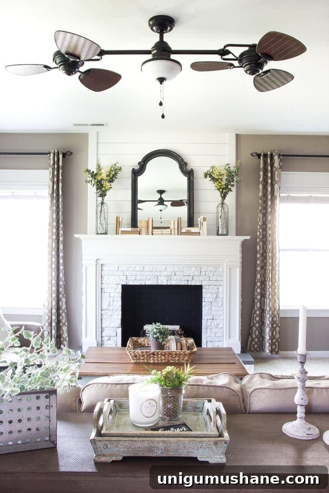How to Decorate Around Your TV Without Sacrificing Style 4 Decorating Around a TV | blesserhouse.com
