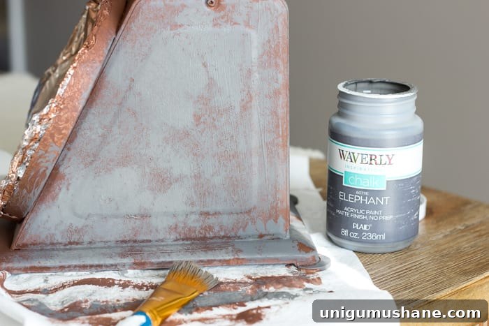 DIY Faux Rust Finish for a Vintage Scale Makeover 8 Faux Rusted Vintage Scale Makeover | blesserhouse.com - How to create a faux rust finish with paint on a steel kitchen scale.