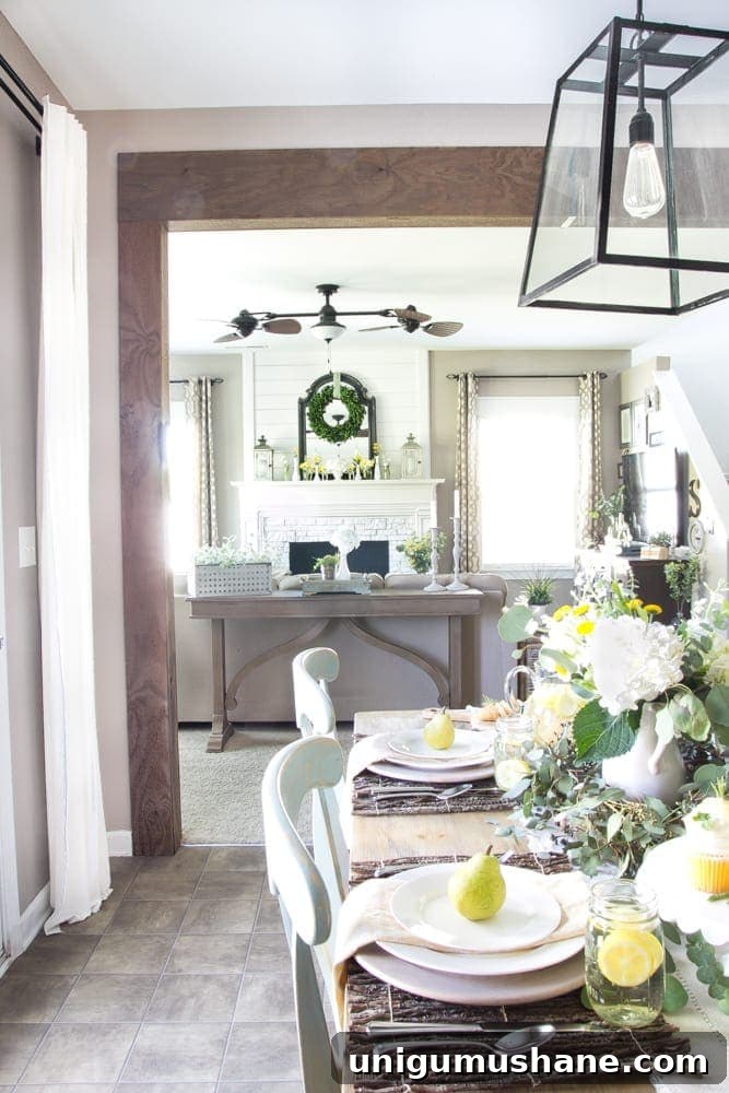 Summer Home Tour 2016: Coastal Decor and Styling Ideas 14 Summer Home Tour 2016 with Country Living Magazine | blesserhouse.com