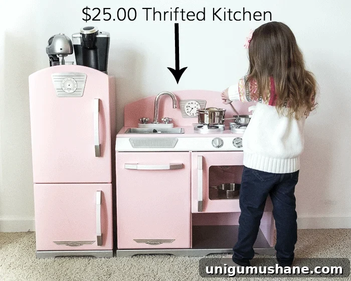 10 Thrift Store Finds You Should Always Buy 11 10 Items to Always Buy at Thrift Stores | blesserhouse.com - Lots of great, inexpensive home decor ideas from the thrift store!
