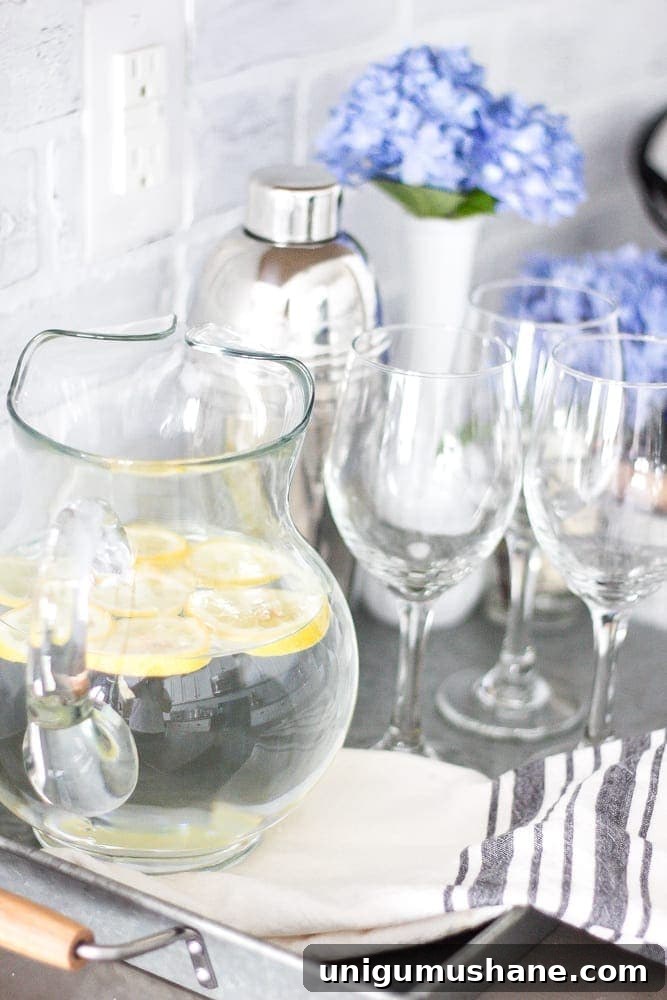 10 Thrift Store Finds You Should Always Buy 6 10 Items to Always Buy at Thrift Stores | blesserhouse.com - Lots of great, inexpensive home decor ideas from the thrift store!