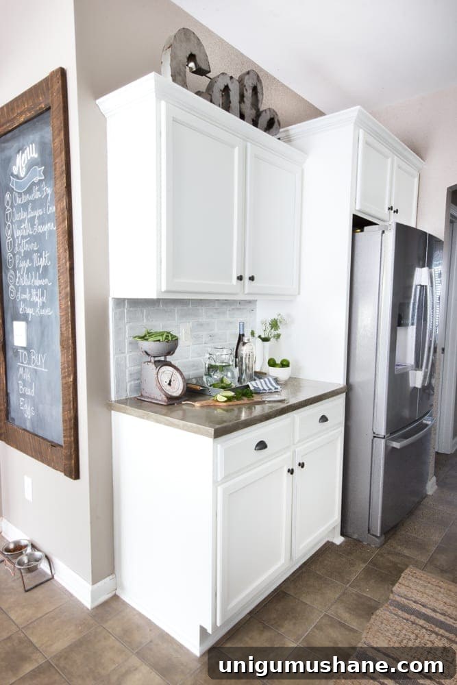 Modern Farmhouse Kitchen Makeover Reveal and Design Ideas 8 Modern Farmhouse Kitchen Makeover Reveal | blesserhouse.com - So many budget-friendly DIY projects packed into one kitchen!