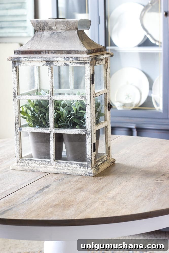 How to Refinish a Weathered Oak Dining Table 12 Weathered Oak Dining Table Makeover | blesserhouse.com - A thrifted banged up dining table gets a simple weathered oak finish for a high-end designer look. This tutorial is so easy!