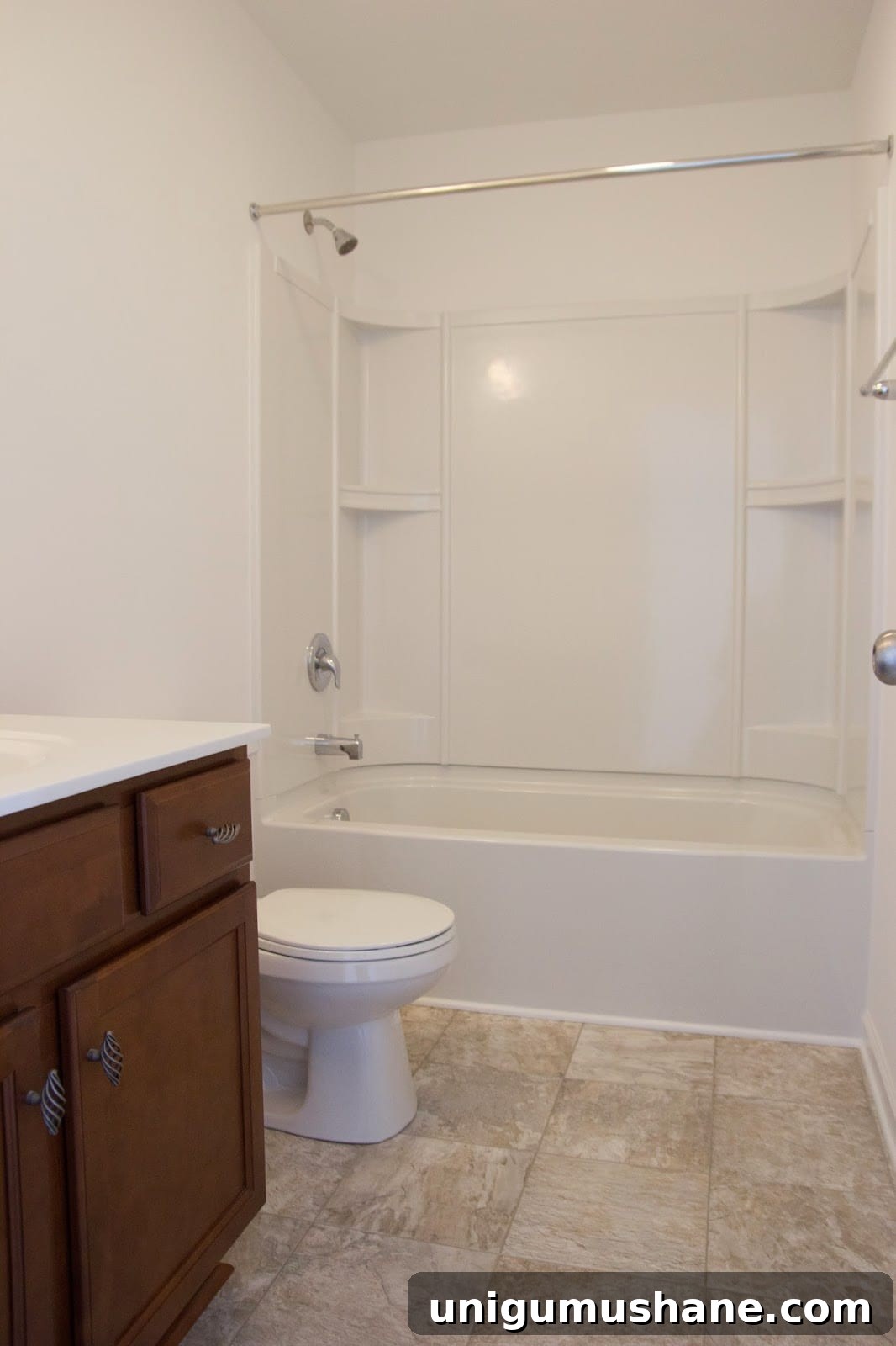 3-Year Blogiversary: Before and After Home Tour 18 3 Year Blogiversary Before and After Home Tour | blesserhouse.com - A full home tour of a suburban tract cookie cutter house with before and after shots and DIY home improvement project inspirations on a budget.