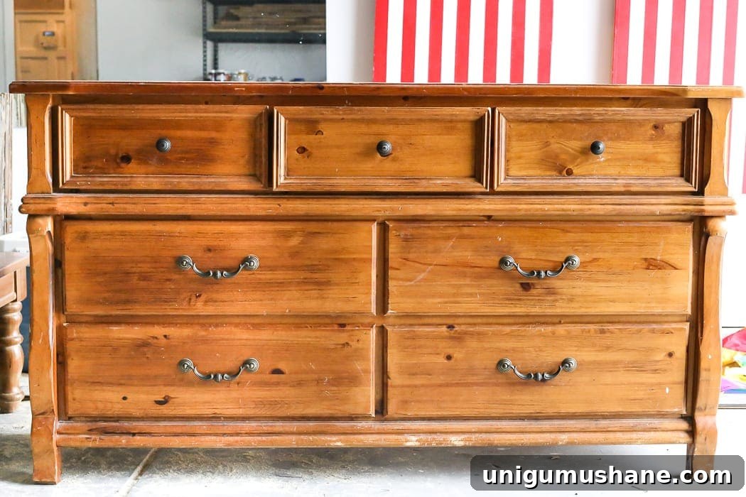 DIY French Blue Dresser Makeover: Paint and Refinish Tips 2 French Blue Dresser Makeover | blesserhouse.com - An orange wood thrifted dresser gets a French blue makeover using Fusion Mineral Paint in Champness and Homestead House Wax in Espresso.