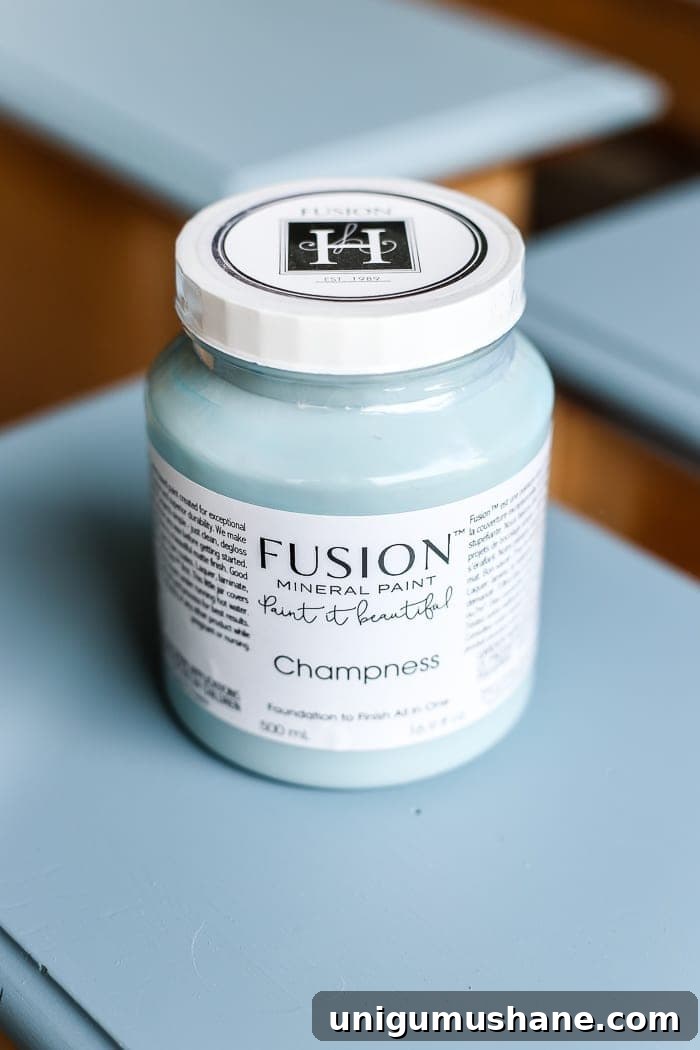 DIY French Blue Dresser Makeover: Paint and Refinish Tips 5 French Blue Dresser Makeover | blesserhouse.com - An orange wood thrifted dresser gets a French blue makeover using Fusion Mineral Paint in Champness and Homestead House Wax in Espresso.