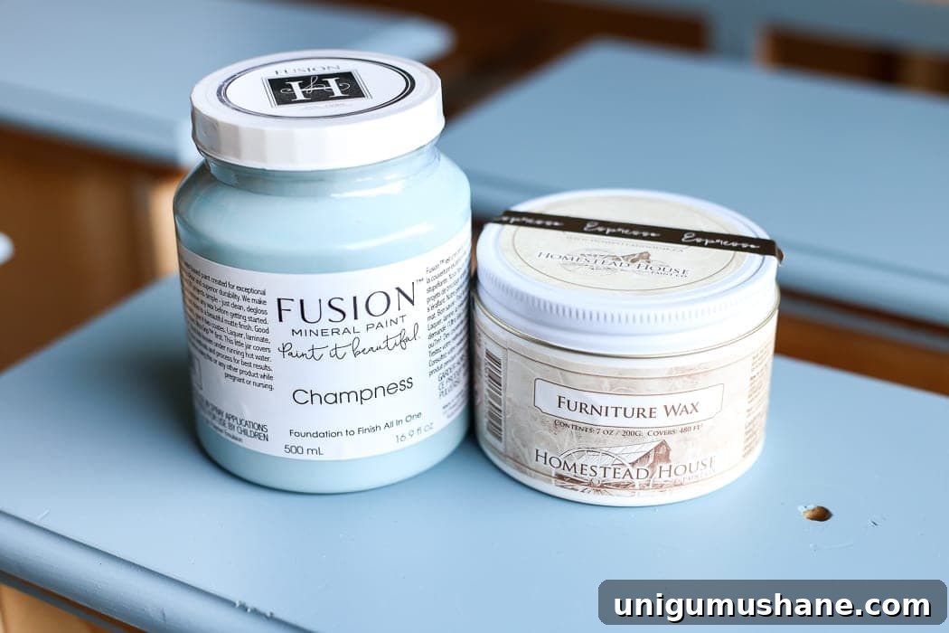 DIY French Blue Dresser Makeover: Paint and Refinish Tips 6 French Blue Dresser Makeover | blesserhouse.com - An orange wood thrifted dresser gets a French blue makeover using Fusion Mineral Paint in Champness and Homestead House Wax in Espresso.