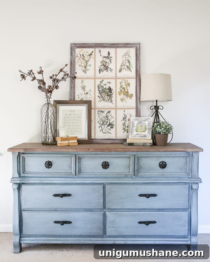 DIY French Blue Dresser Makeover: Paint and Refinish Tips 7 French Blue Dresser Makeover | blesserhouse.com - An orange wood thrifted dresser gets a French blue makeover using Fusion Mineral Paint in Champness and Homestead House Wax in Espresso.