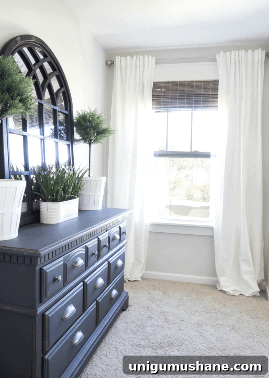 18 Ways to Add Farmhouse Charm to a Builder-Grade Home 3 Window trim example