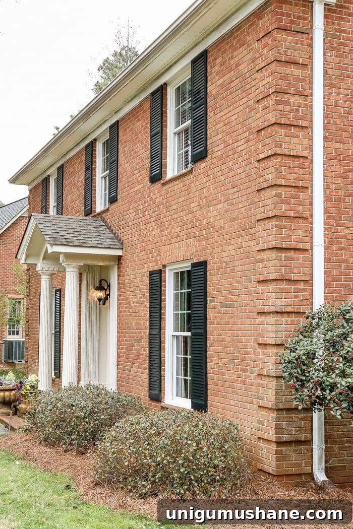 New House Tour: Sneak Peek Inside 4 img 26531 3