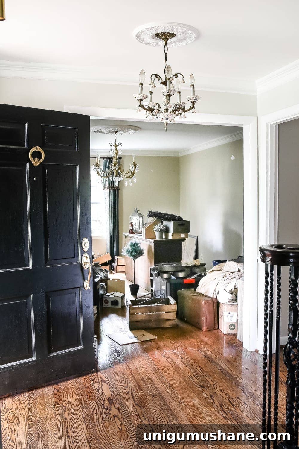 Neutral Paint Ideas to Update Your Foyer 10 Neutral Painted Foyer Update | Blesserhouse.com - A drab, dated foyer and staircase get a bright, neutral facelift with high contrast details using Benjamin Moore colors Classic Gray and Wrought Iron.