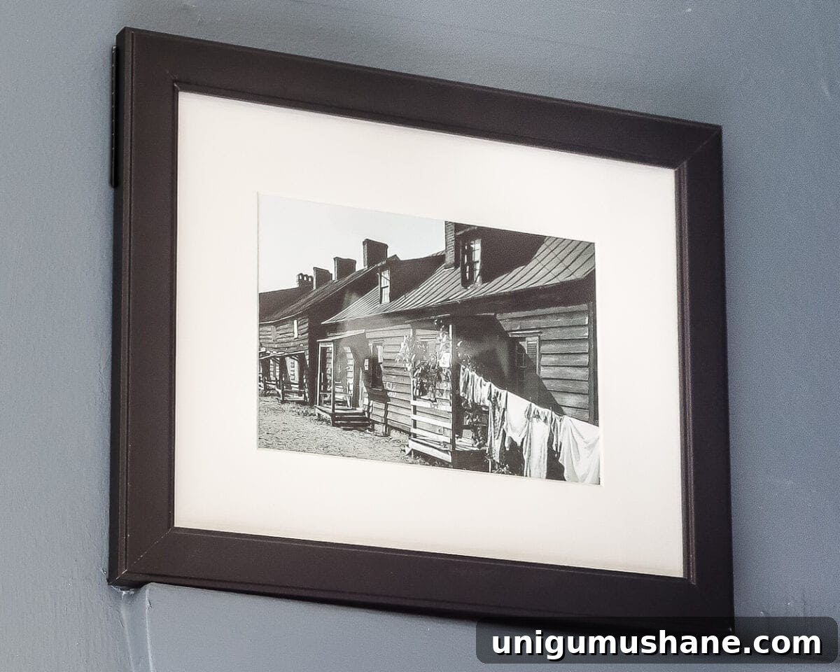 Vintage Clothesline Printable Wall Art for Laundry Room 9 Vintage Clothesline Laundry Room Art Printable Set | blesserhouse.com - A free downloadable printable set of 6 vintage black & white clothesline cityscape and countryscape photos perfect for framing in a laundry room.