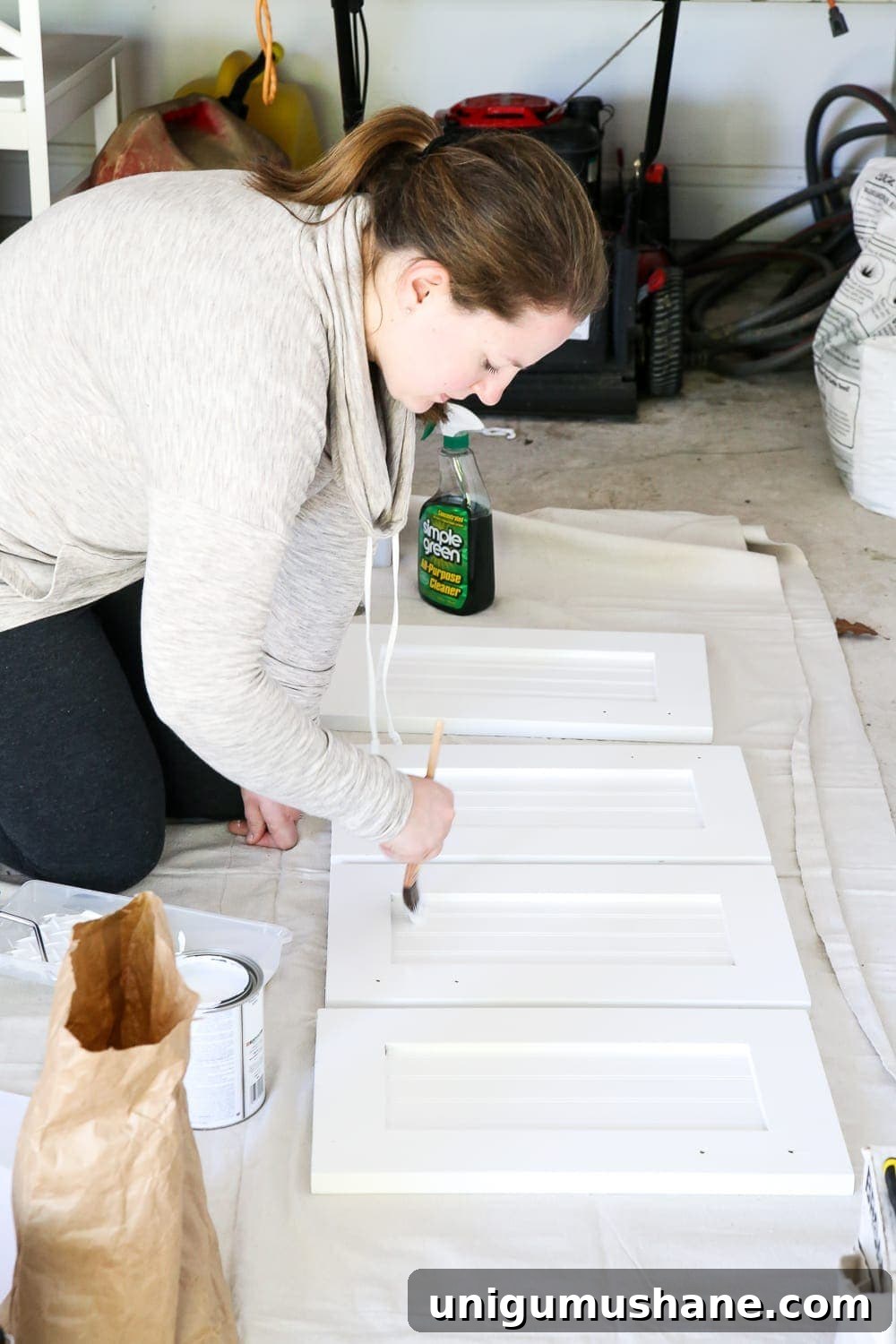 Lowe's Spring Makeover Bathroom Reveal | blesserhouse.com - A team of 6 DIYers take on a bathroom makeover in 48 hours to transform a plain, builder grade space to give it character and modern farmhouse charm.