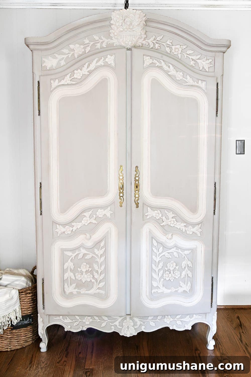 How to Build a Narnia-Inspired Wardrobe Reading Nook 12 DIY Narnia Wardrobe Reading Nook | blesserhouse.com - A plain, thrifted armoire gets a sweet, fairytale-like makeover as a reading nook based on the story of The Lion, the Witch, and the Wardrobe.