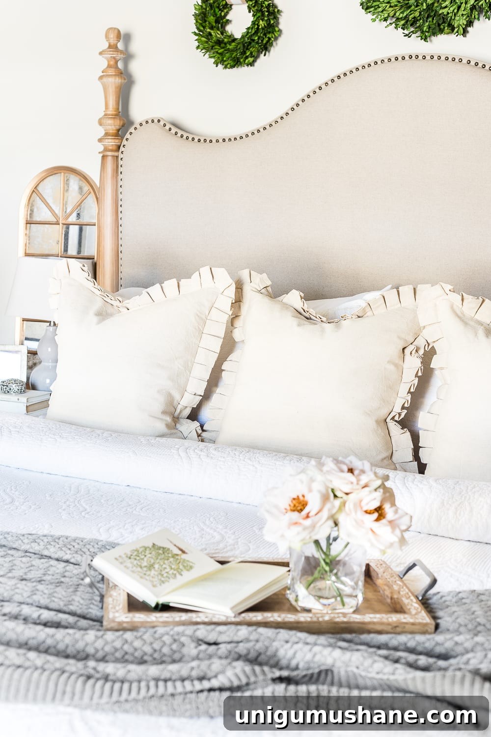 The best resources for luxury feeling bedding for a tight budget under $40.  #bedding #luxurybedding #budgetbedding #bedroomdecor
