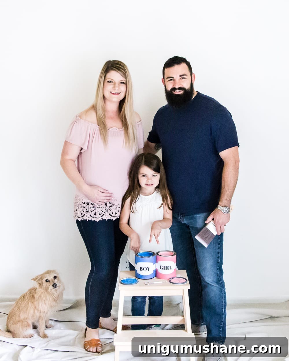 Sprout-Themed Baby Gender Reveal Ideas 4 A gender reveal photo shoot using wall paint for the nursery. #genderreveal #heorshe #boyorgirl #nursery #genderphotoshoot #DIYgenderreveal