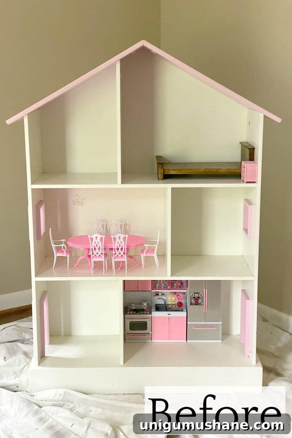 30 Stylish Thrift Store Finds for Home Decor 20 things to buy while thrift shopping : old dollhouses